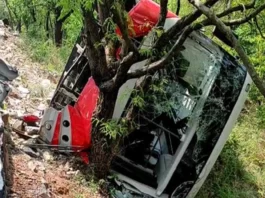 bus overturned in tirumala