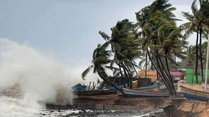 Cyclone 'Montha' intensifies in the Bay of Bengal... AP government caught off guard Cyclone 'Montha' intensifies in the Bay of Bengal... AP government caught off guard
