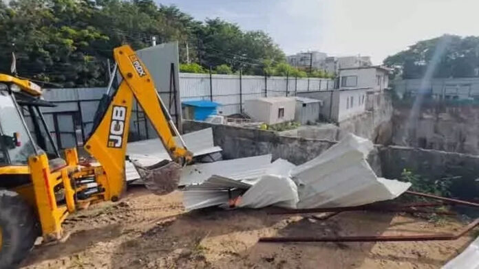 Hydra saved Rs. 750 crore government land