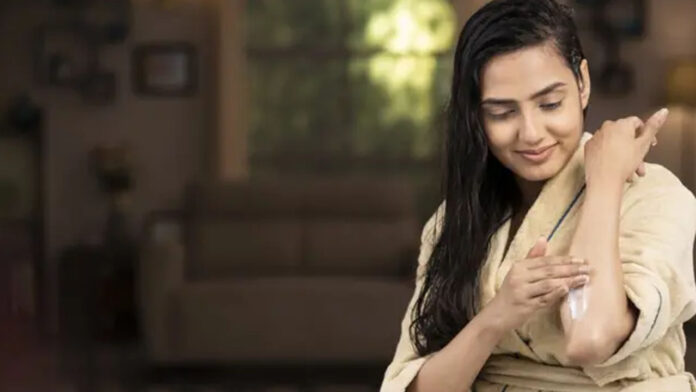 Ayurvedic tips for skin and hair problems during winters..