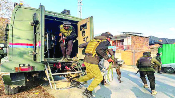 Massive anti-terror operation in Jammu and Kashmir.. 9 people arrested!