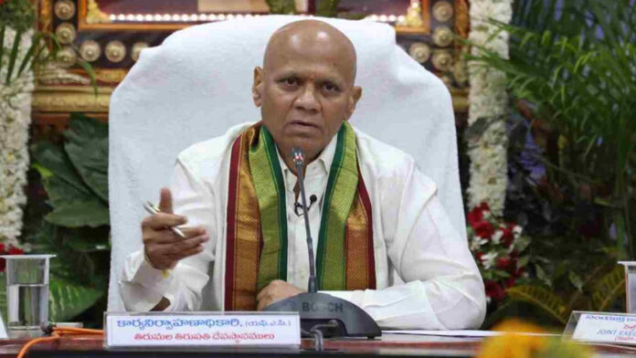 Srivari Laddu adulterated ghee case..Former TTD EO Dharma Reddy attends SIT inquiry