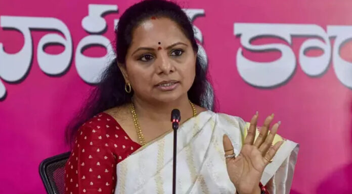 గత బీఆర్ఎస్, ప్రస్తుత కాంగ్రెస్ పాలనలో తేడా లేదు: కవిత There is no difference between the previous BRS and the current Congress regime: Kavitha