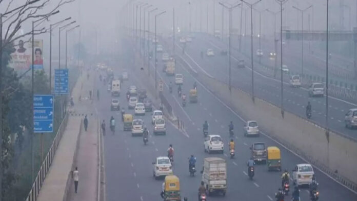 Air pollution continues to rise in the national capital, air quality remains in the 'poor' category