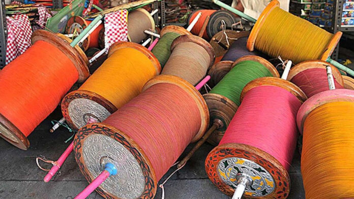 Huge seizure of Chinese manja in Hyderabad