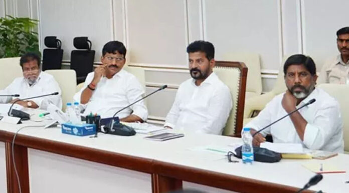 మేడారంలోనే తెలంగాణ కేబినెట్ భేటీ.. జనవరి 18న చరిత్రాత్మక సమావేశం Telangana Cabinet meeting in Medaram itself.. Historic meeting on January 18th